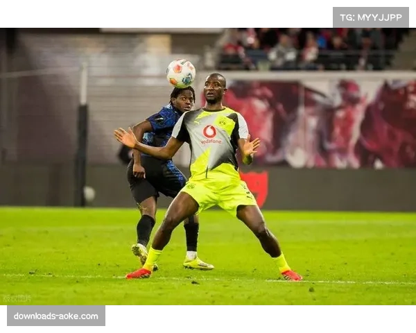 莱比锡后卫西马坎伤愈回归，球队高位压迫体系迎回关键一环